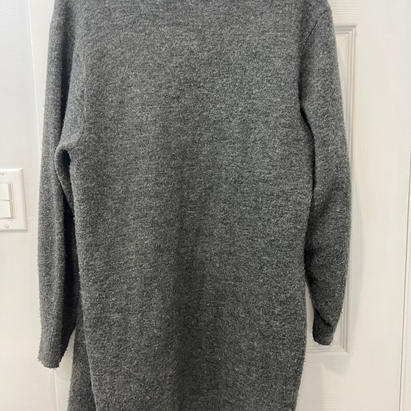 H&M cardigan - Picture 2 of 3